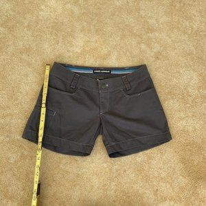 Under Armour Women's Shorts Size 4